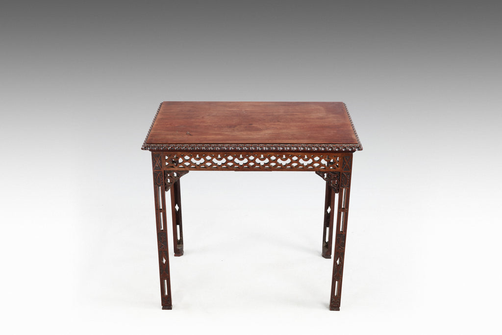 An English Tea Table - TB801