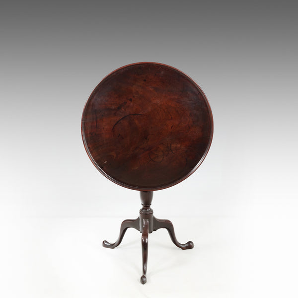 An 18th Century Tilt Top Table - TB795