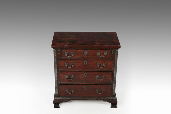 A Rare Chippendale Bachelors Chest - CCT506