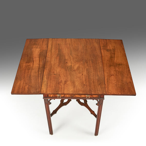 A Georgian Pembroke Table - REST30