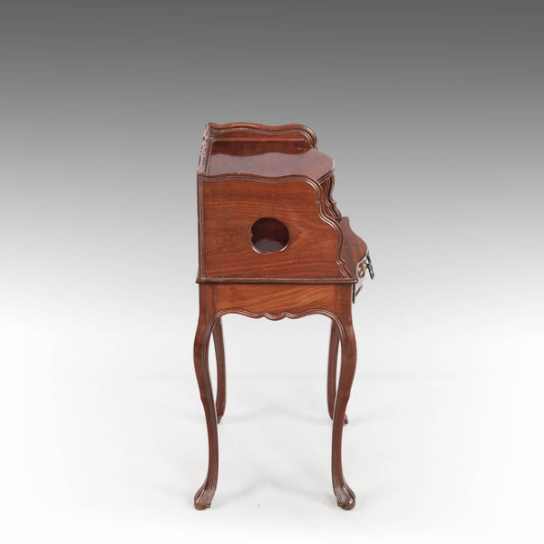 An 18th Century Hepplewhite Table - TB731